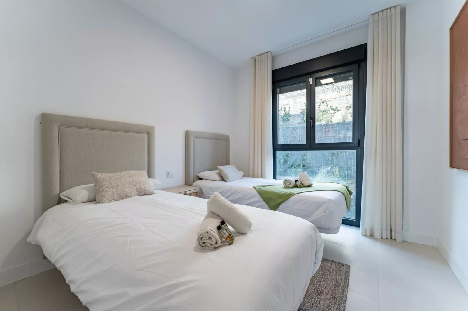 CT 404 - Faro's Fuengirola Higueron Hights - Seaviews - Slaapkamer