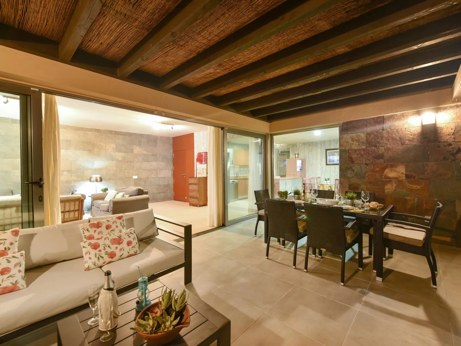 Tipo 3 dormitorios - Buiten