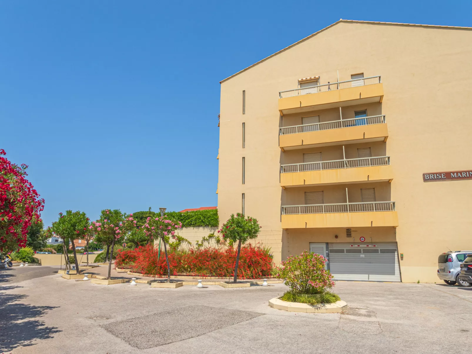 Brise Marine - Buiten