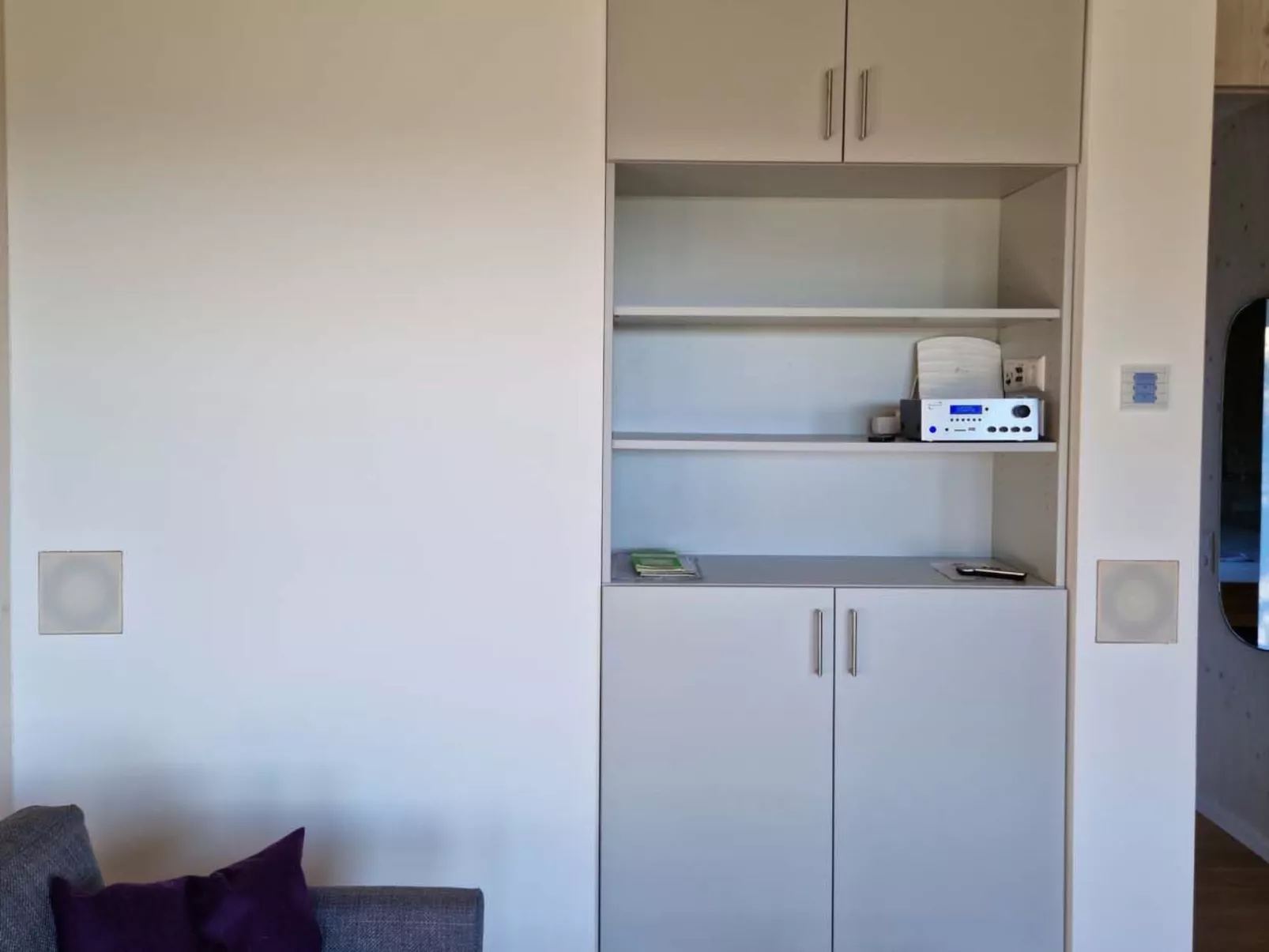 Tinyhaus Adam - Binnen