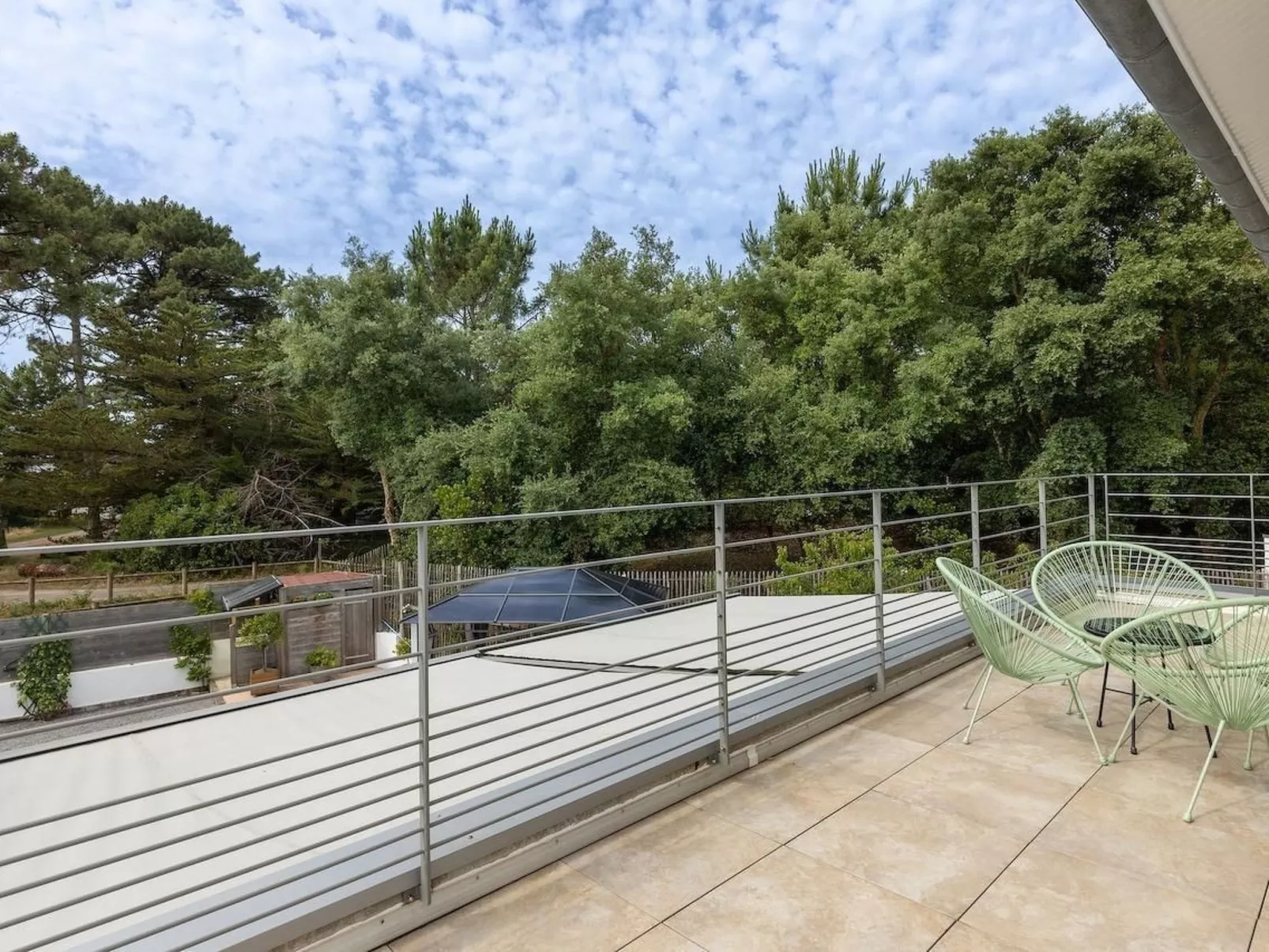 "L'Oustaou des Hournails" (Das Haus der Hournails) - Buiten