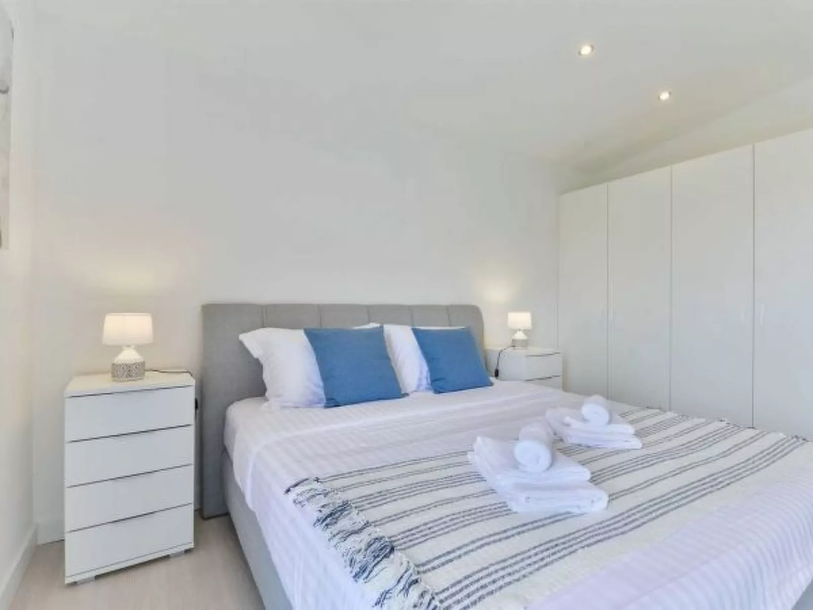 Luxury Villa Maria with large pool - Image-tags.info