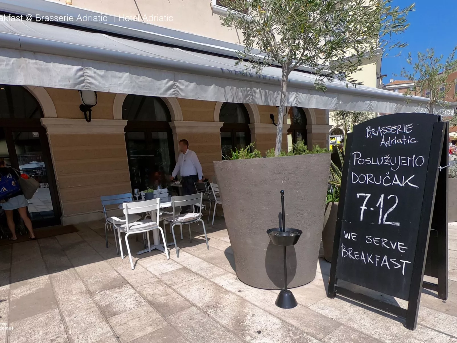 Ottanio Nido - Buiten