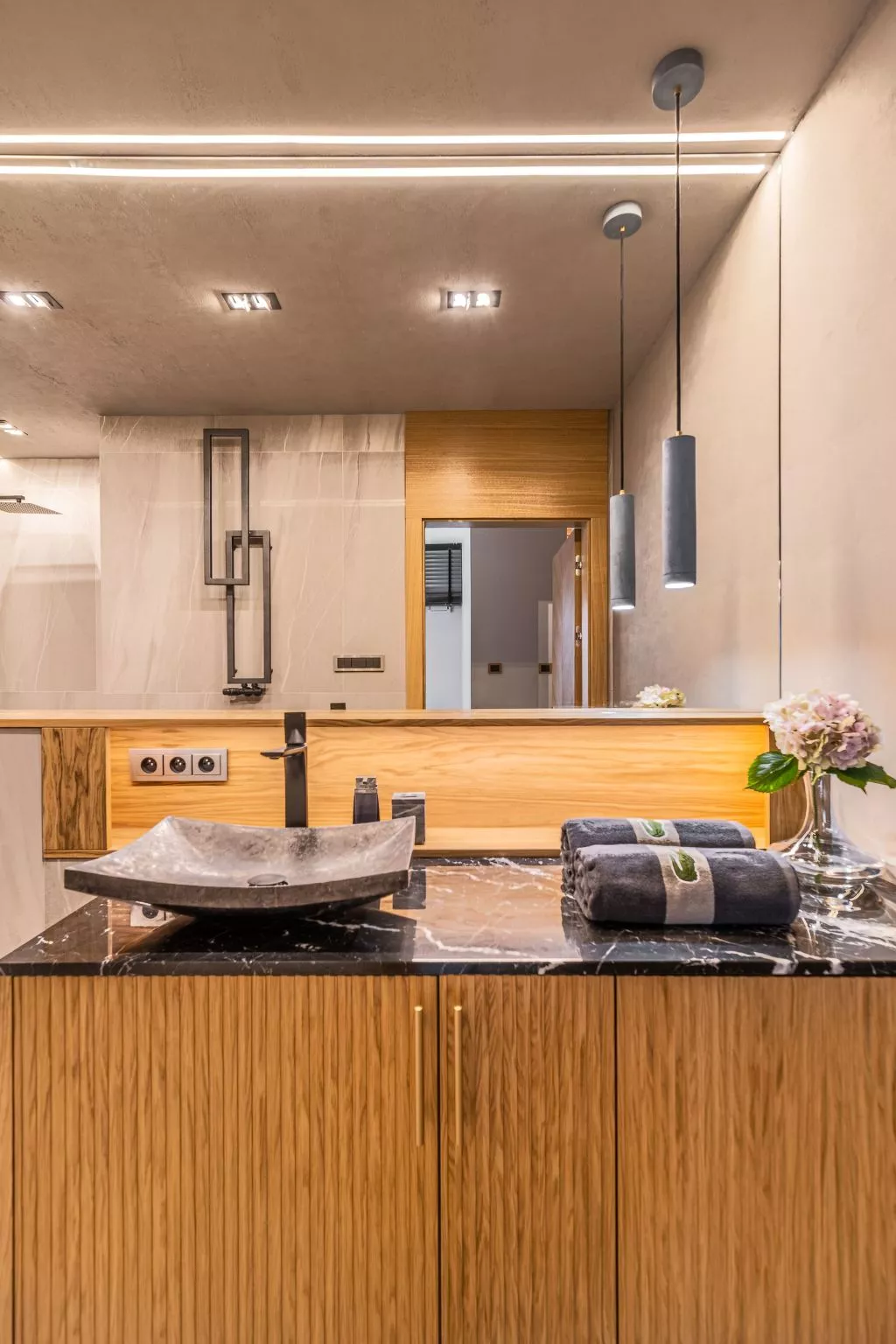 Yacht Park Apartment mit Panoramablick auf den Yachthafen in Gdynia, POLEN - Binnen