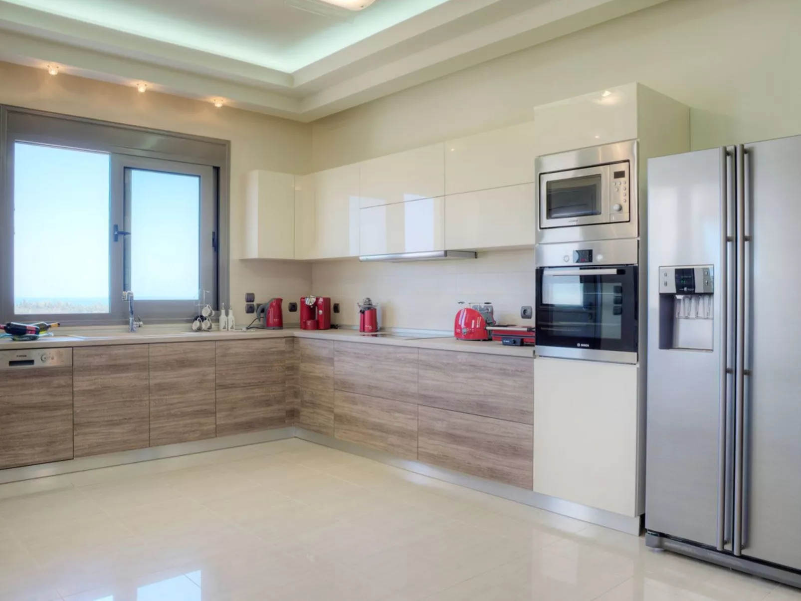 Luxuriöse, geräumige, private Villa mit sechs Schlafzimmern - Binnen