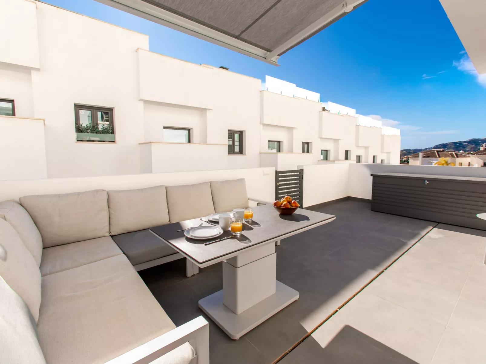 Nerja centrally located - Binnen