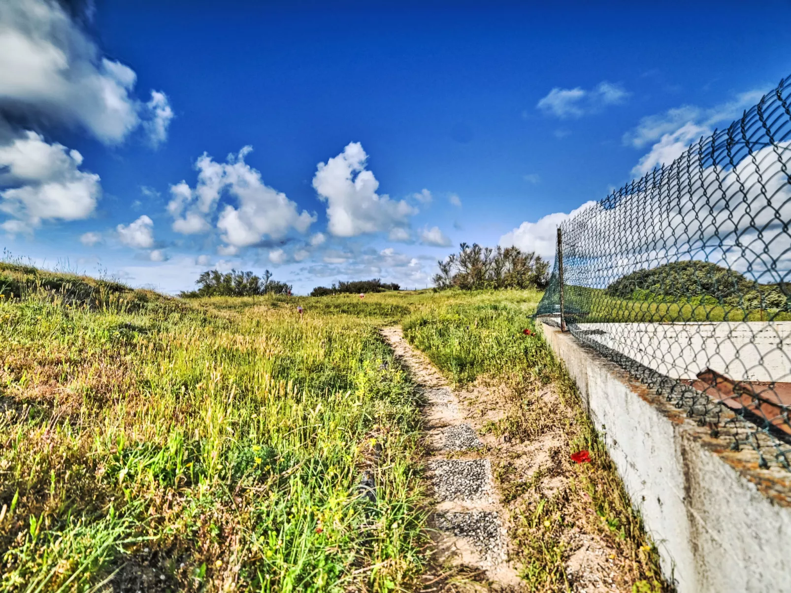 Les Cariatides 6 - Buiten