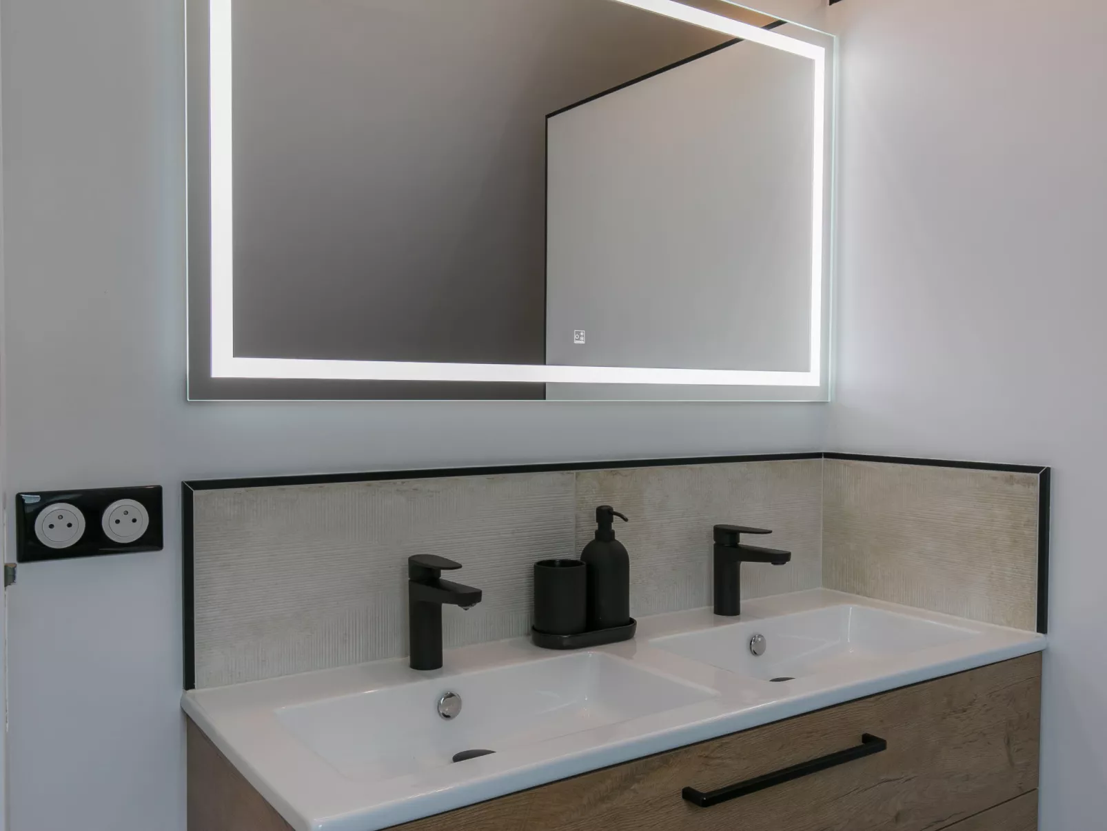 L'échappée - Binnen