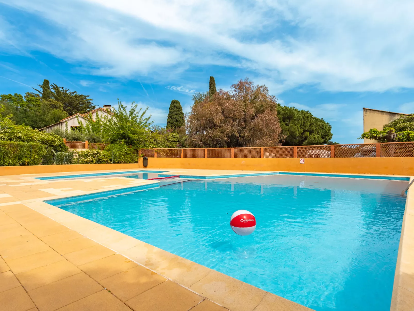 Les Pescadieres - Buiten