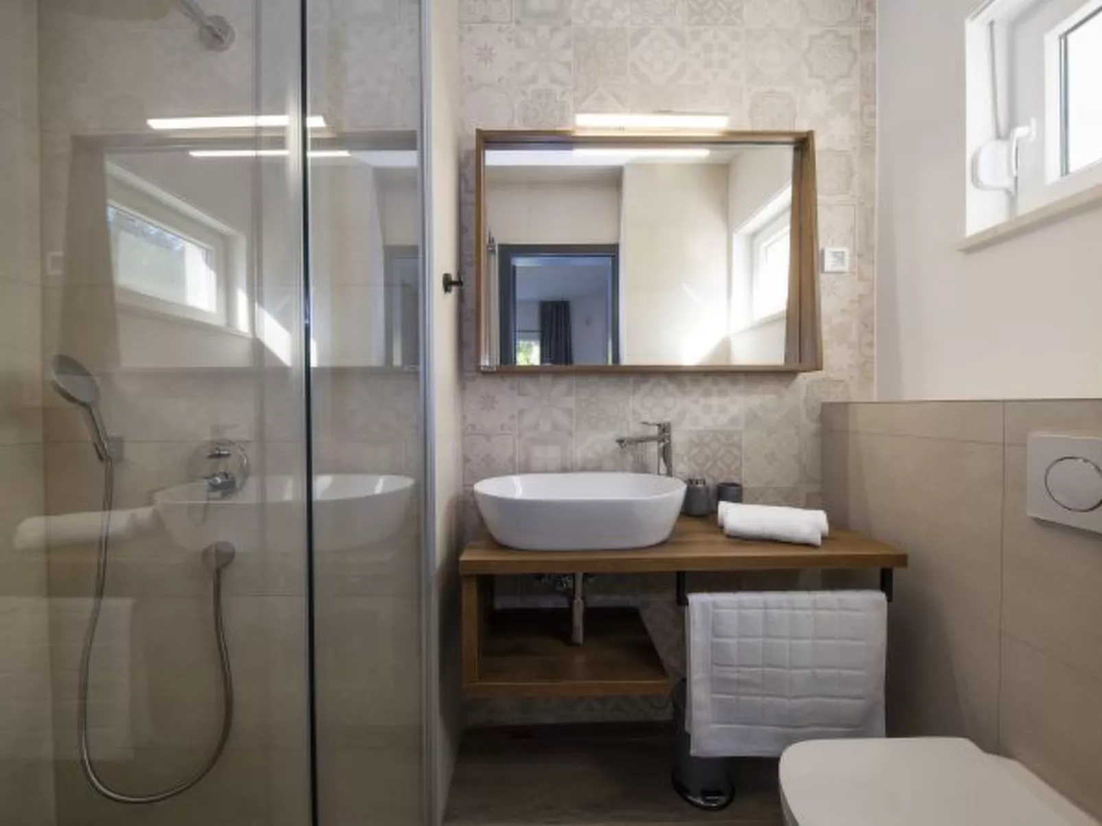 Luxury villa Mary Lou with pool and spa area - Image-tags.info