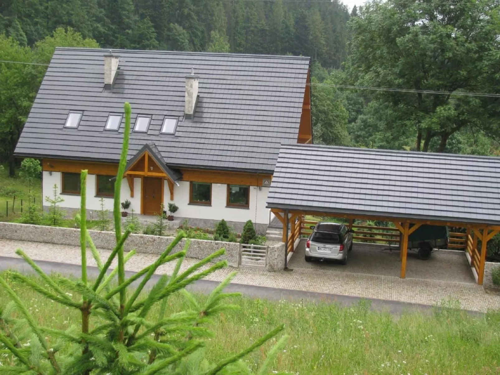 In den Bergen, Villa mit Panoramaterrasse - Buiten