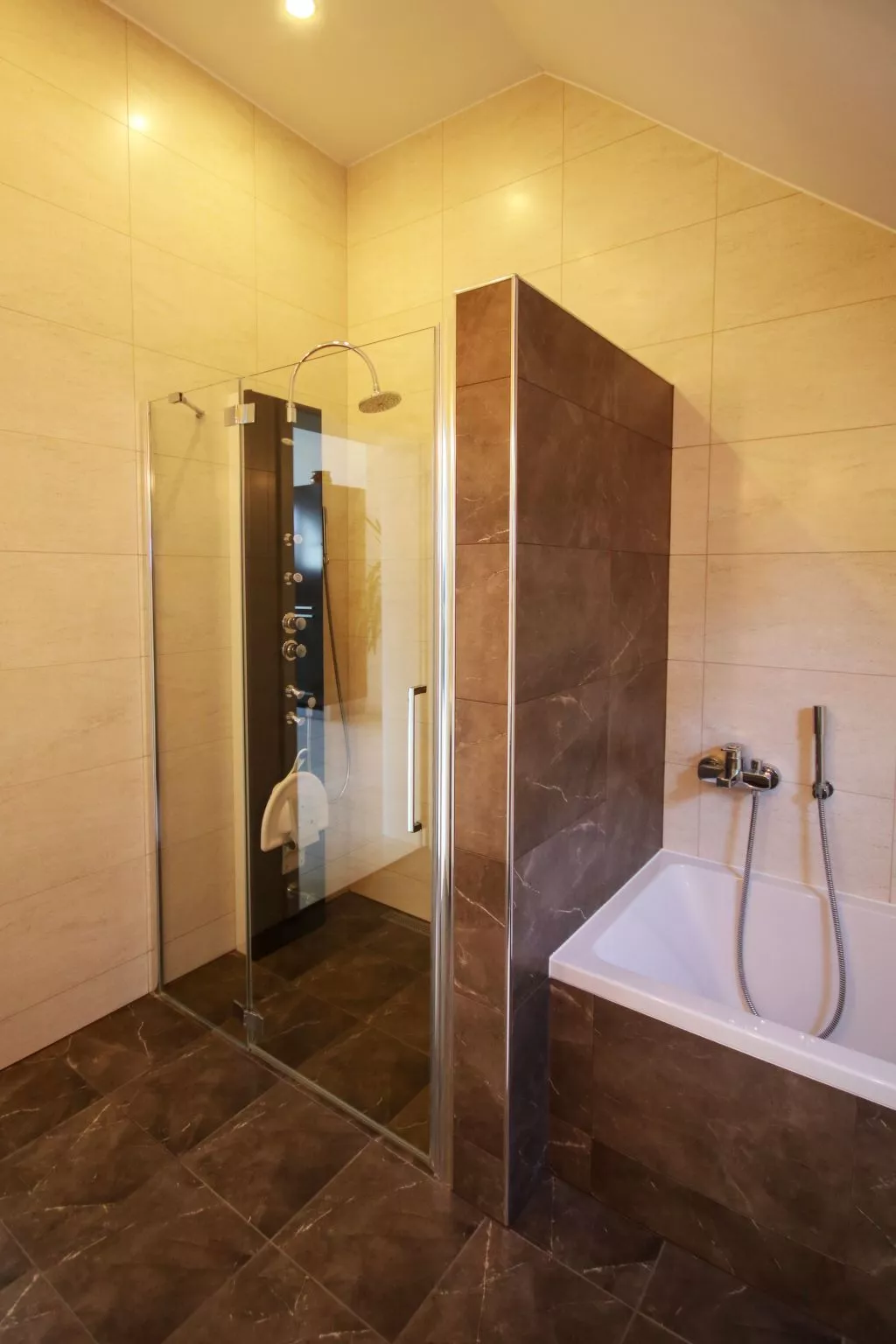 VILLA KATARINA - Binnen