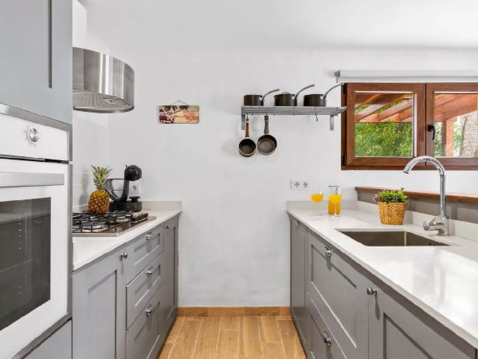 Villa Moai - PlusHolidays - Image-tags.info