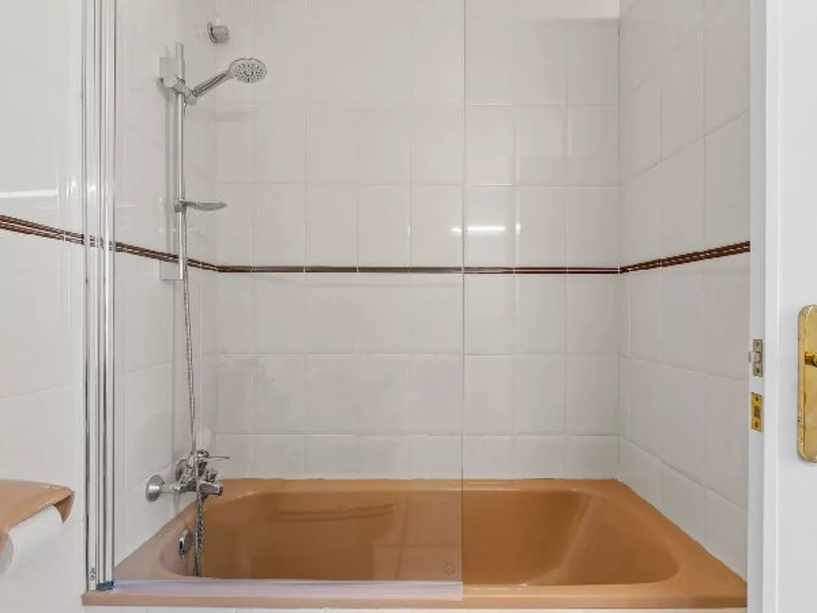 Apartment Aquarium - Plusholidays - Image-tags.info