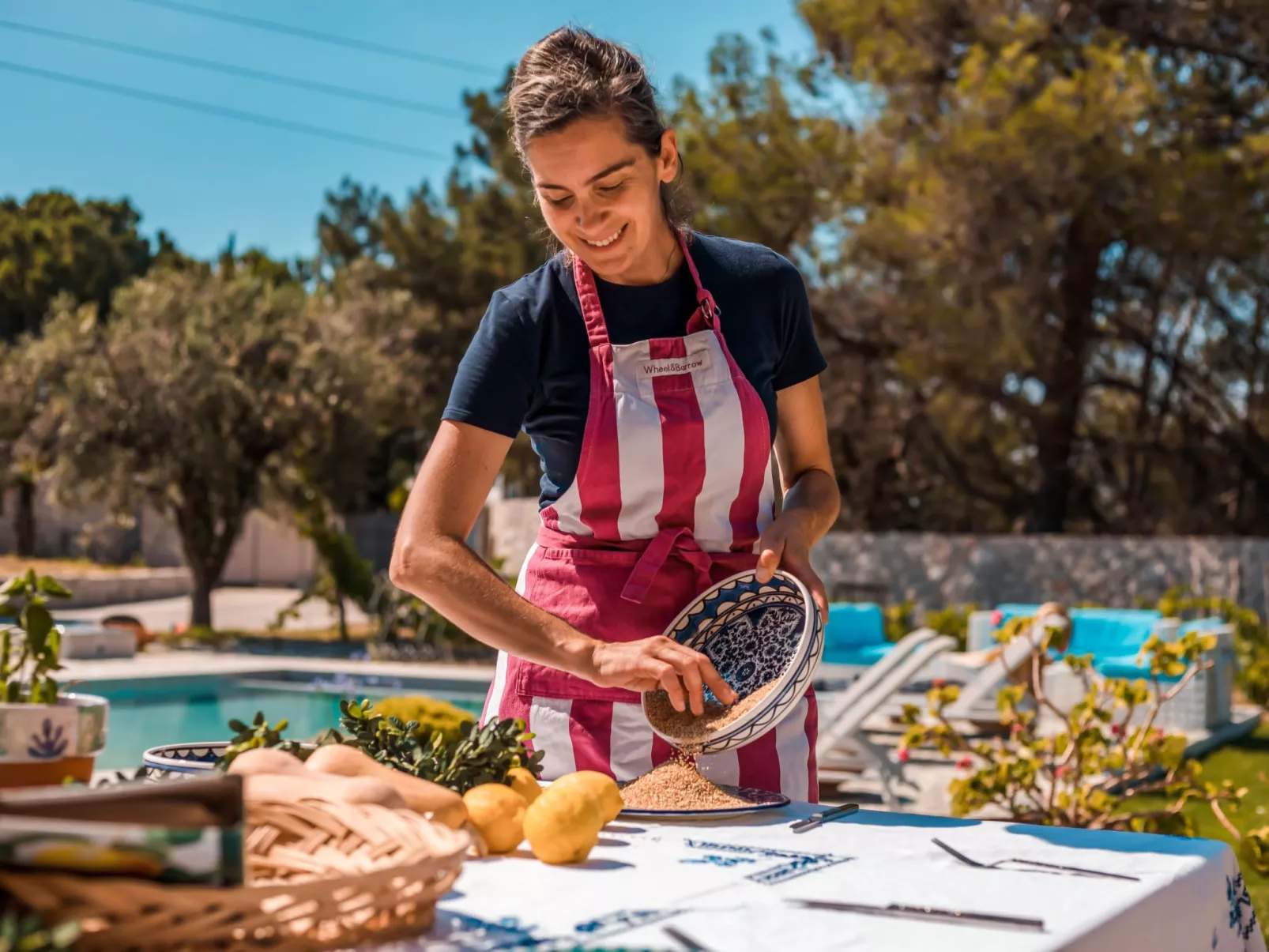 Emarmene - Dein Schicksal - Buiten