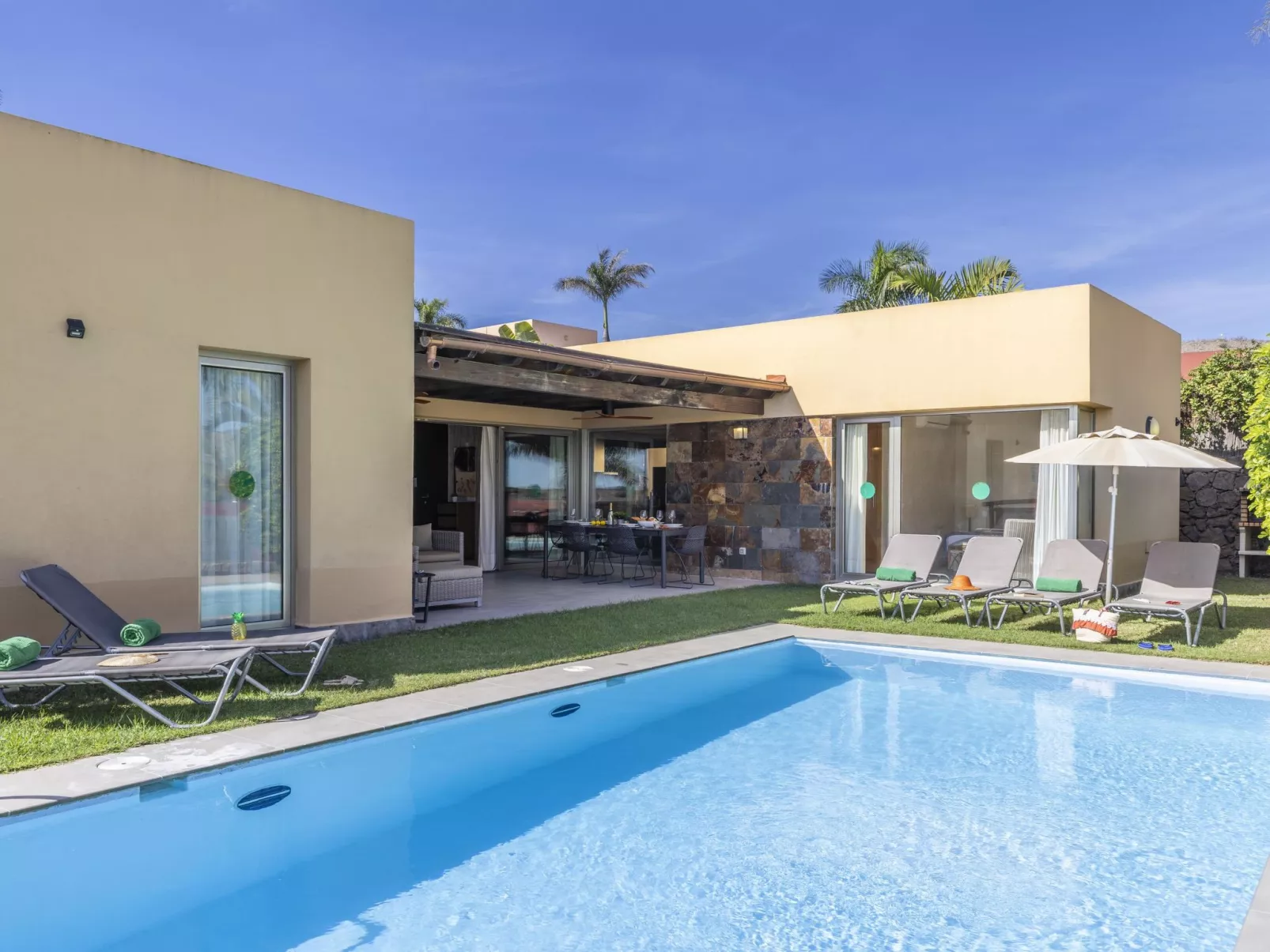 Tipo 3 dormitorios - Buiten