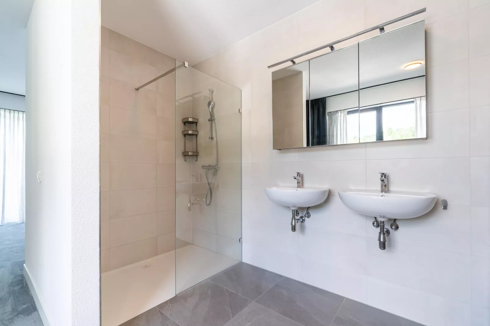 Villa Lacus 553-Badkamer