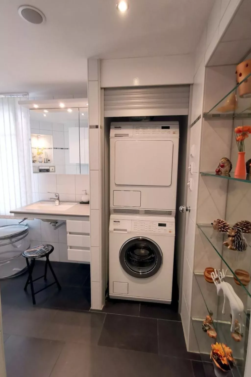 Im Fürstenland 1.OG - Binnen