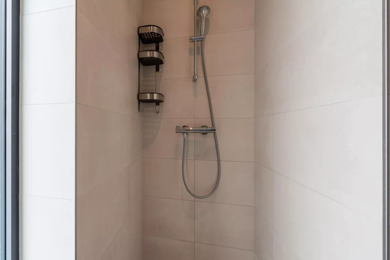 Villa Flevum 554-Badkamer