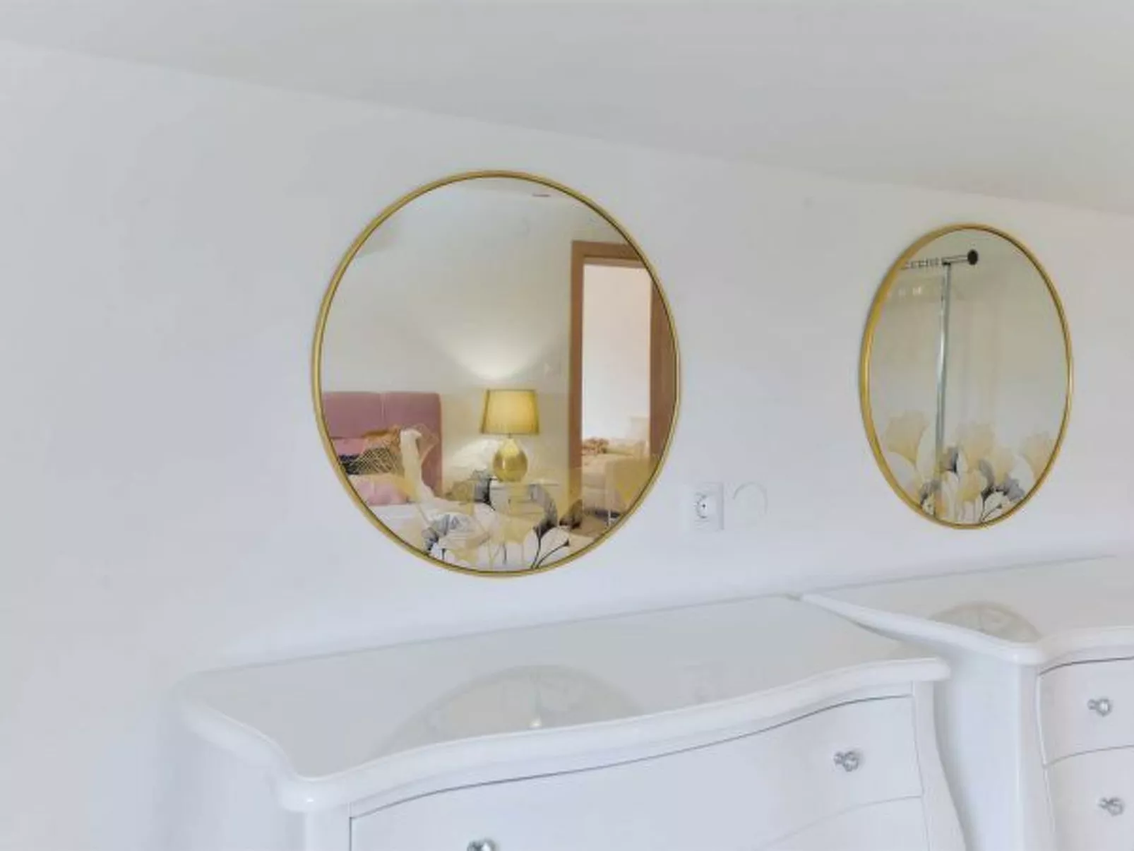 Luxury Villa Maria with large pool - Image-tags.info