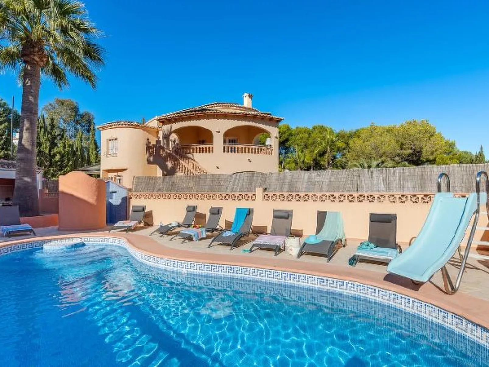 Villa Navacerrada - PlusHolidays - Image-tags.info