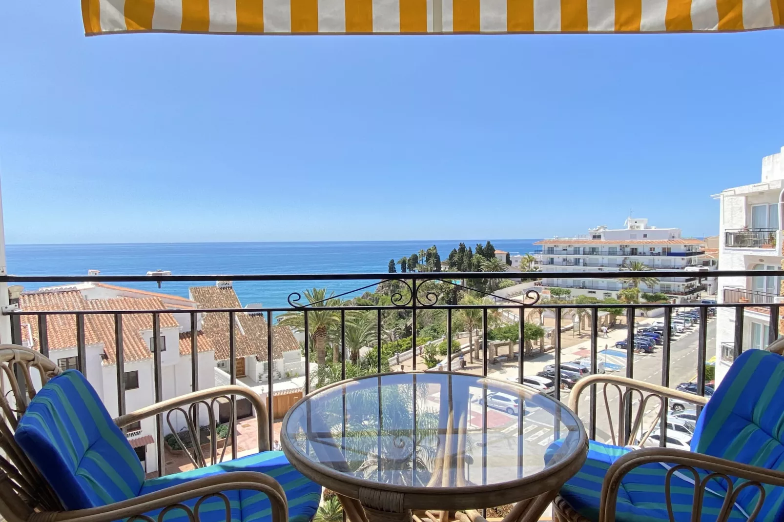 Bahia 46 Apartments by Casasol - Terrasbalkon