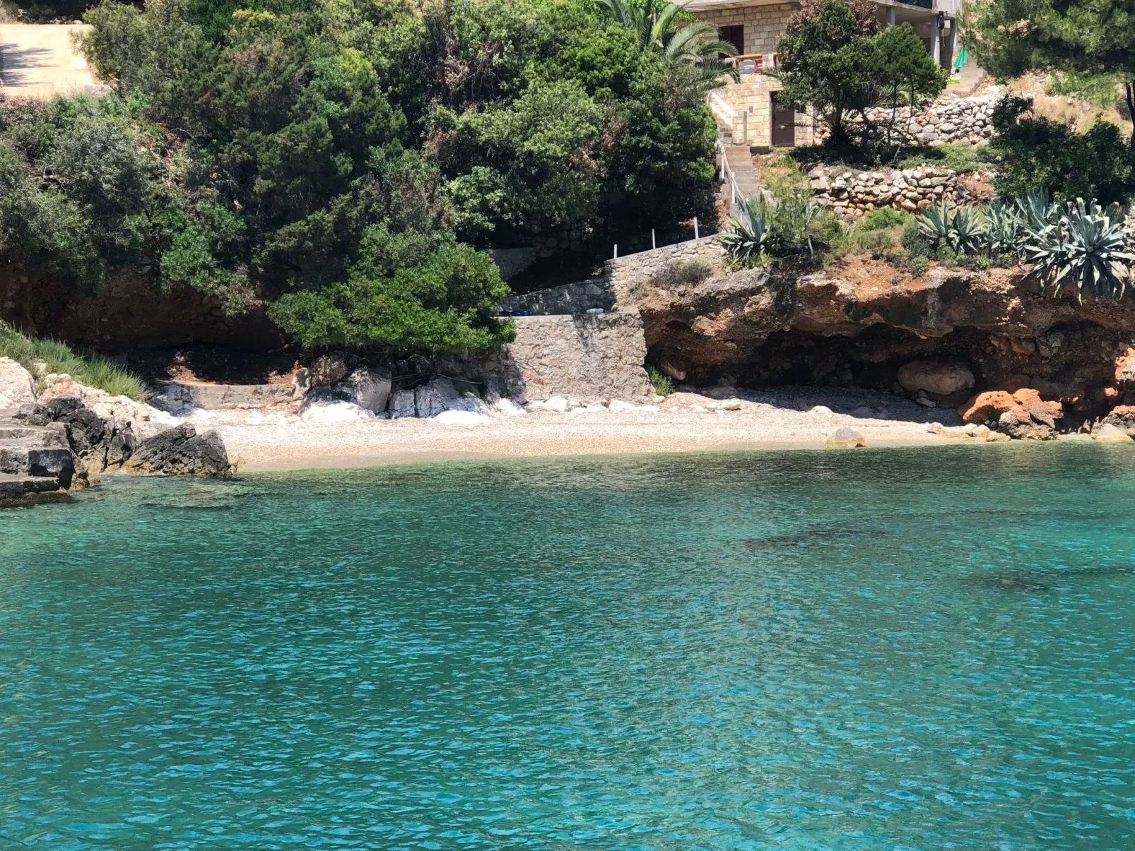 Weißes Haus Robinson mit BBQ und Terrasse - Image-tags.info