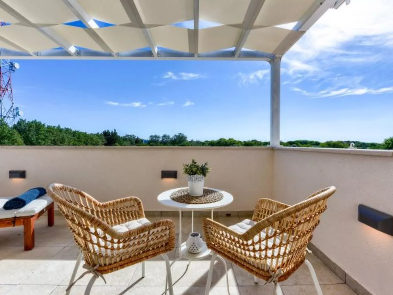 Villa Andamalu with heated pool - Image-tags.info