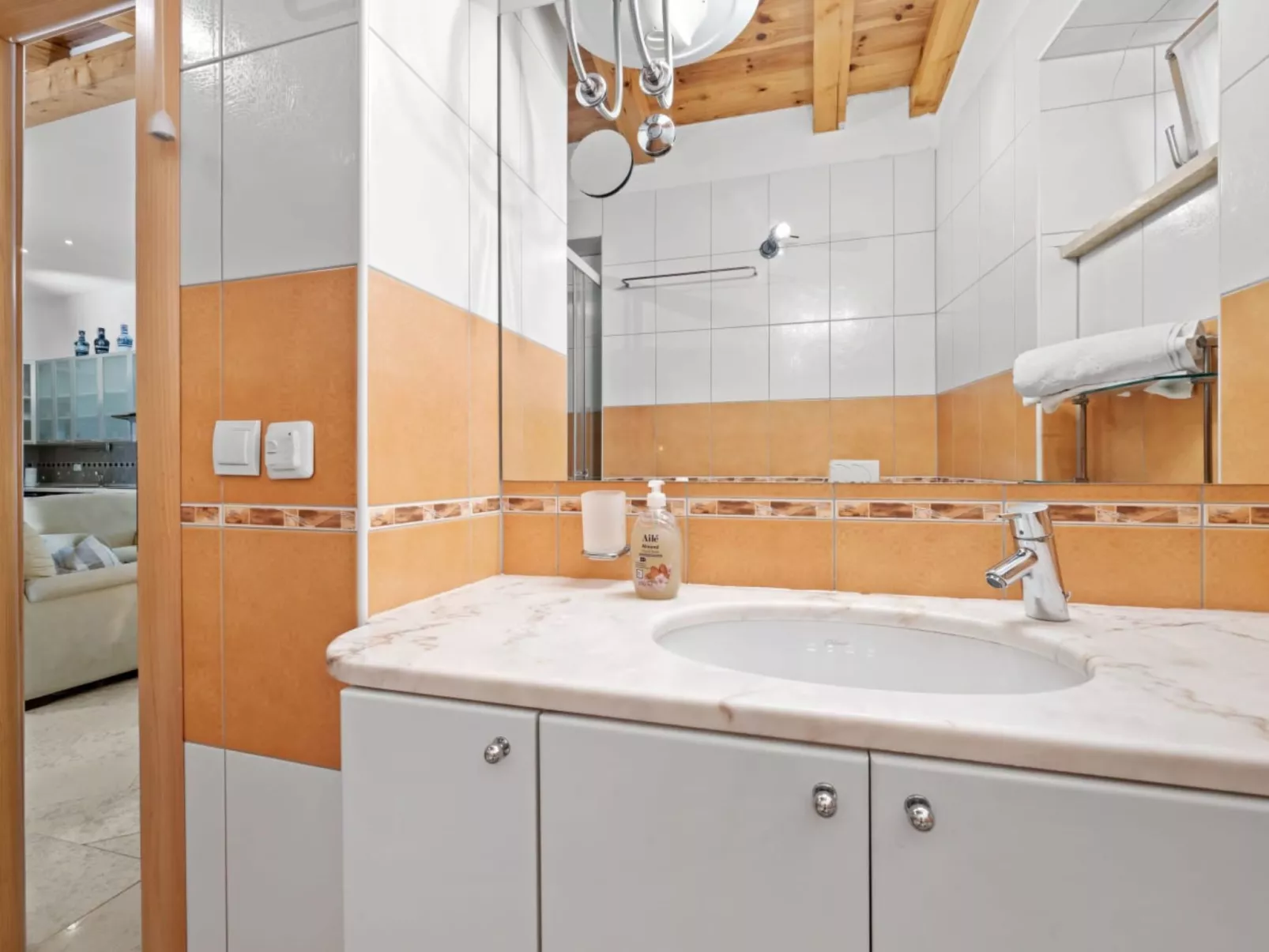 Villa Diana - Binnen