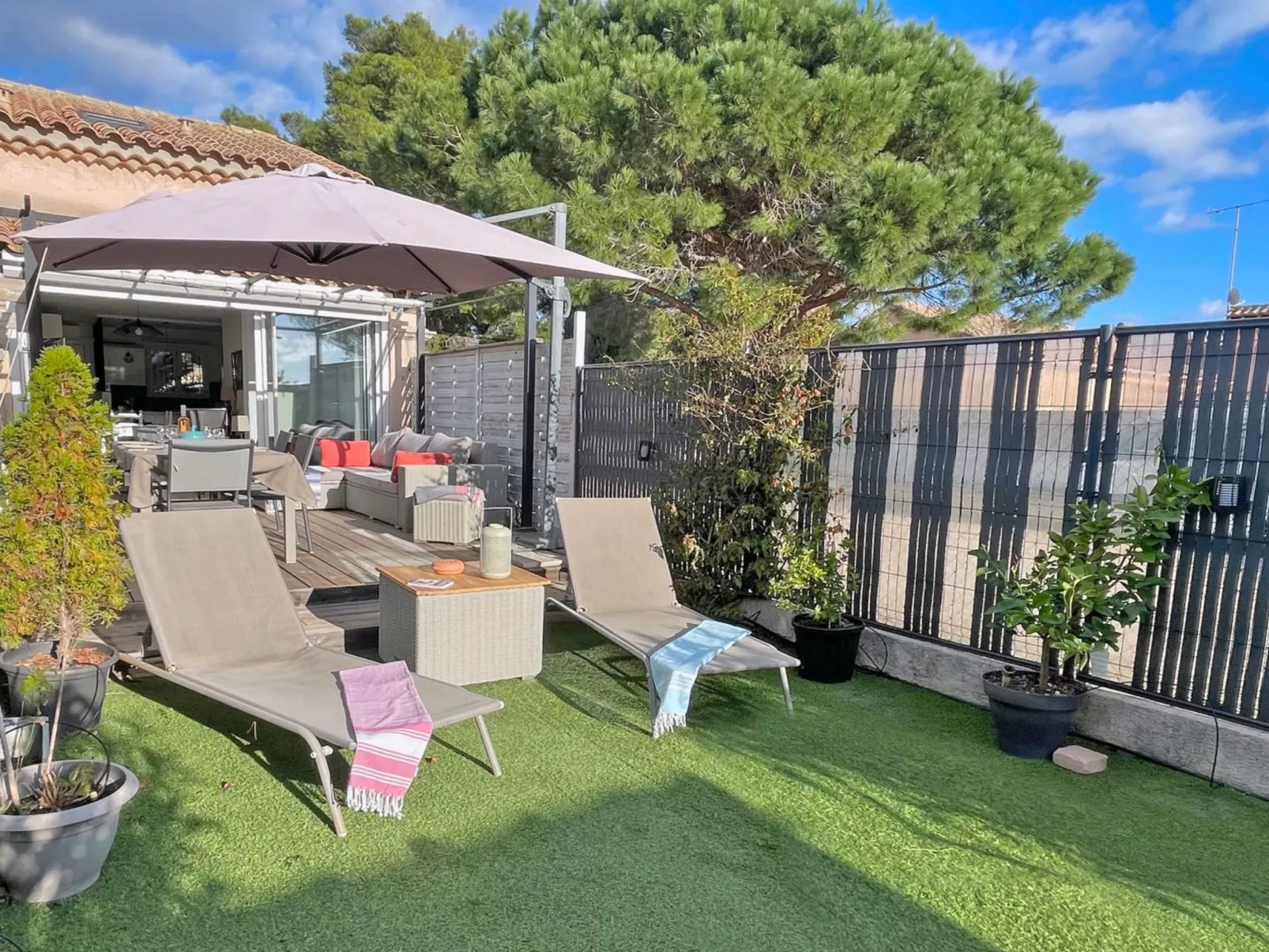 Ferienwohnung - Buiten