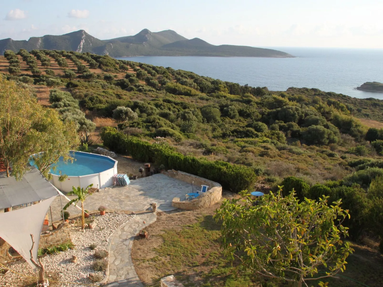 Charly Point Villa-Apartment, Doppelzimmer - Buiten