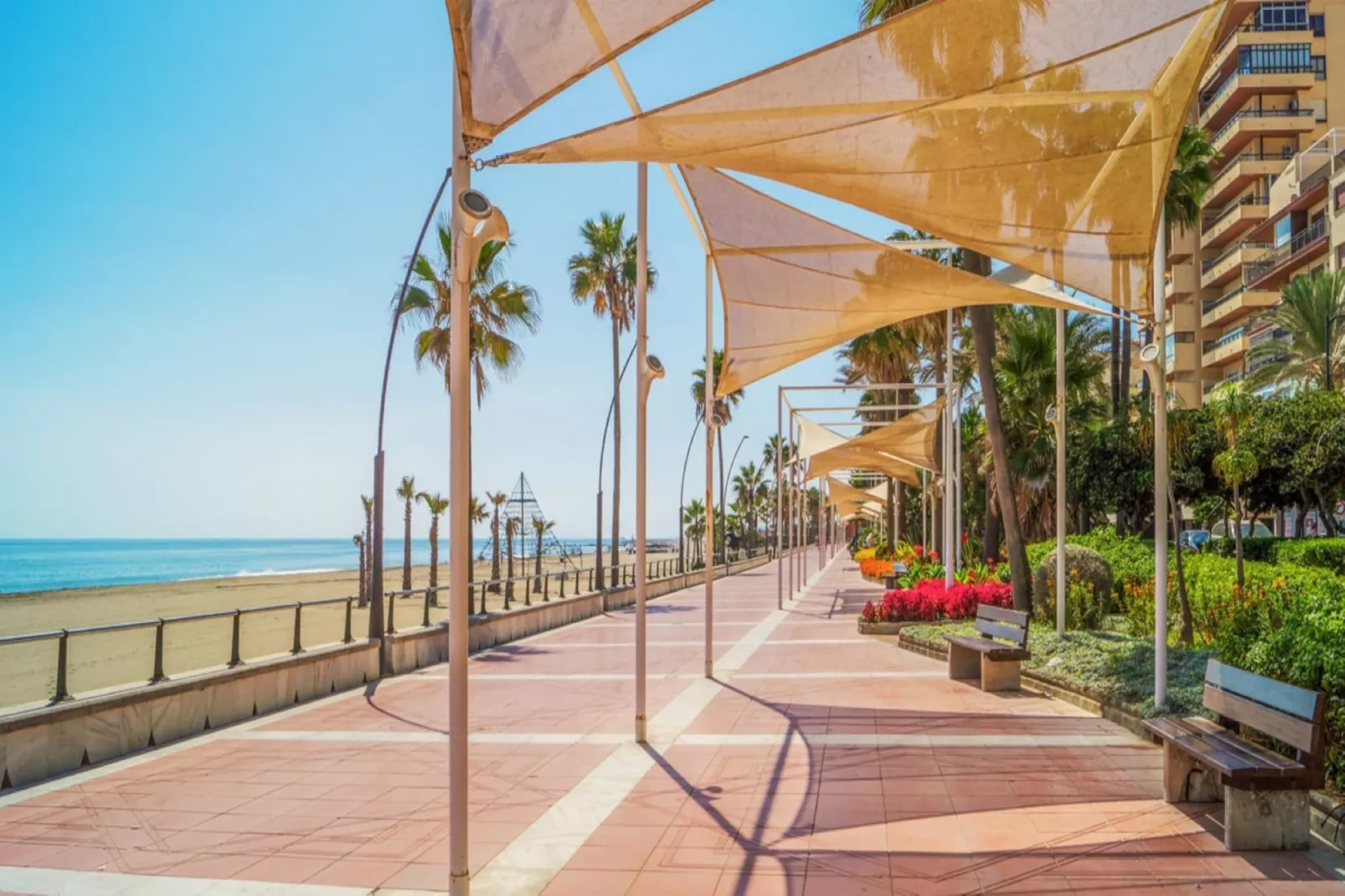 Chic Penthouse & Solarium ALCAZABA LAGOON (2125) - Gebieden zomer 1km