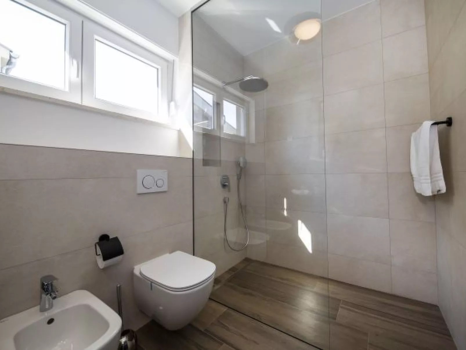 Luxury villa Mary Lou with pool and spa area - Image-tags.info