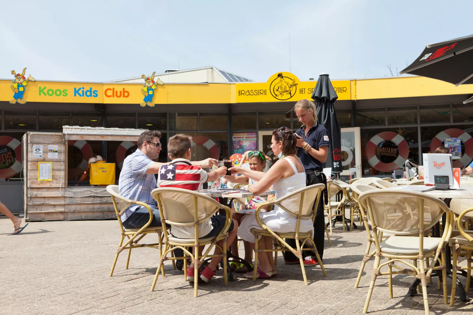 Buitenhof Domburg  16-Parkfaciliteiten