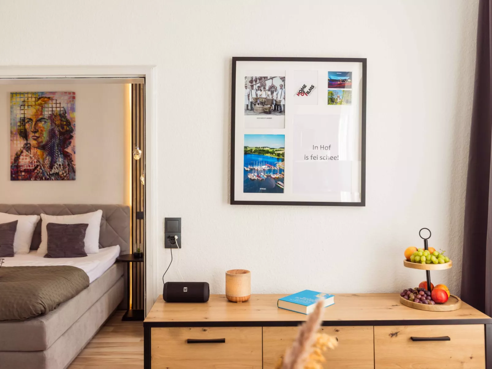 Schiller Apartment im Zentrum von Hof. Küche, Parkplatz, 250MBit Wlan - Binnen