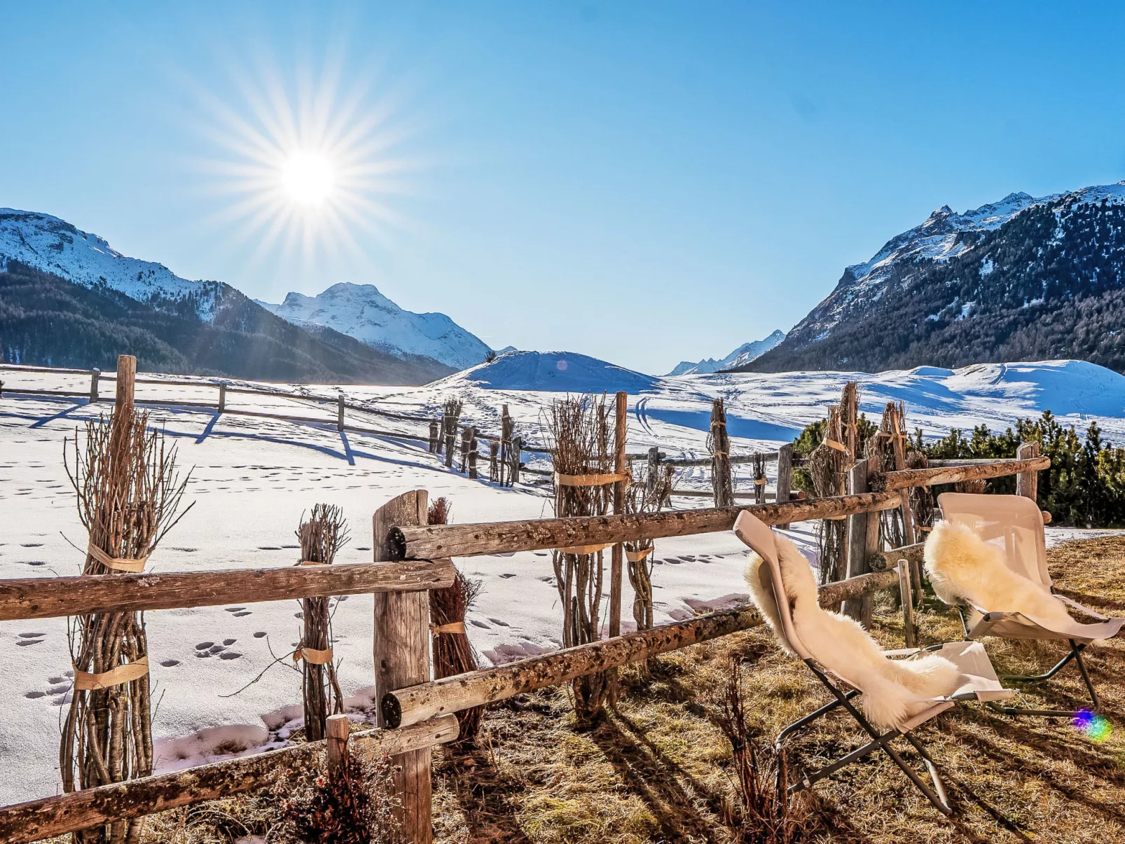 Chesa Saira 2 - Buiten