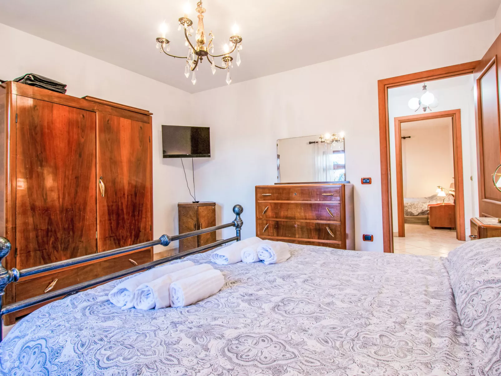 Tre fontane - Binnen