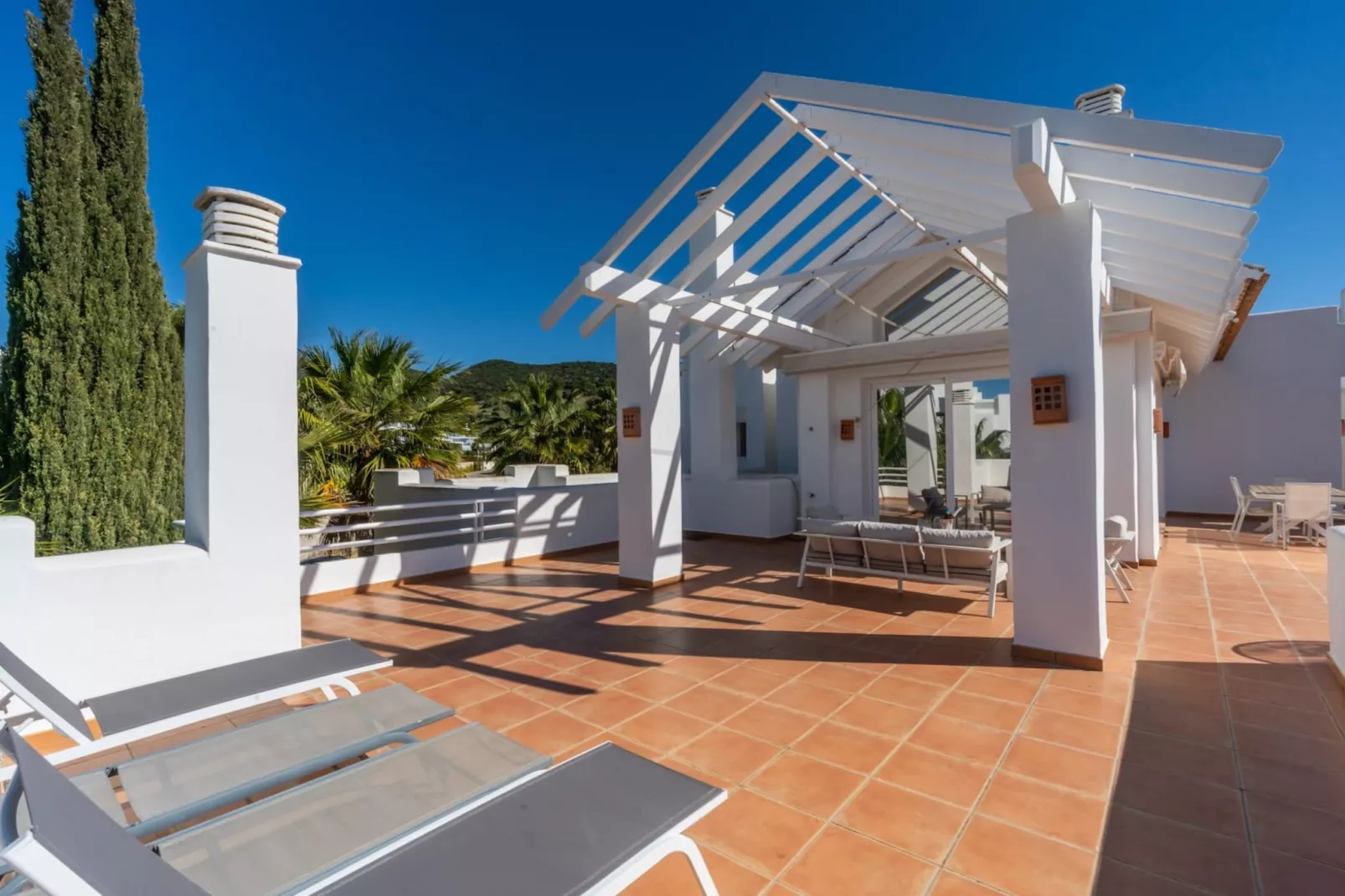 Exclusive 3-bed Penthouse Alcazaba Lagoon (321) - Terrasbalkon