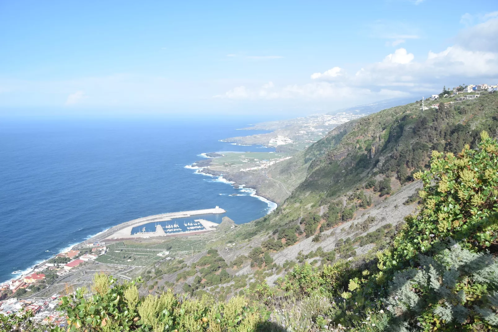 Apartamentos Monasterio de San Antonio 3 - Gebieden zomer 5km