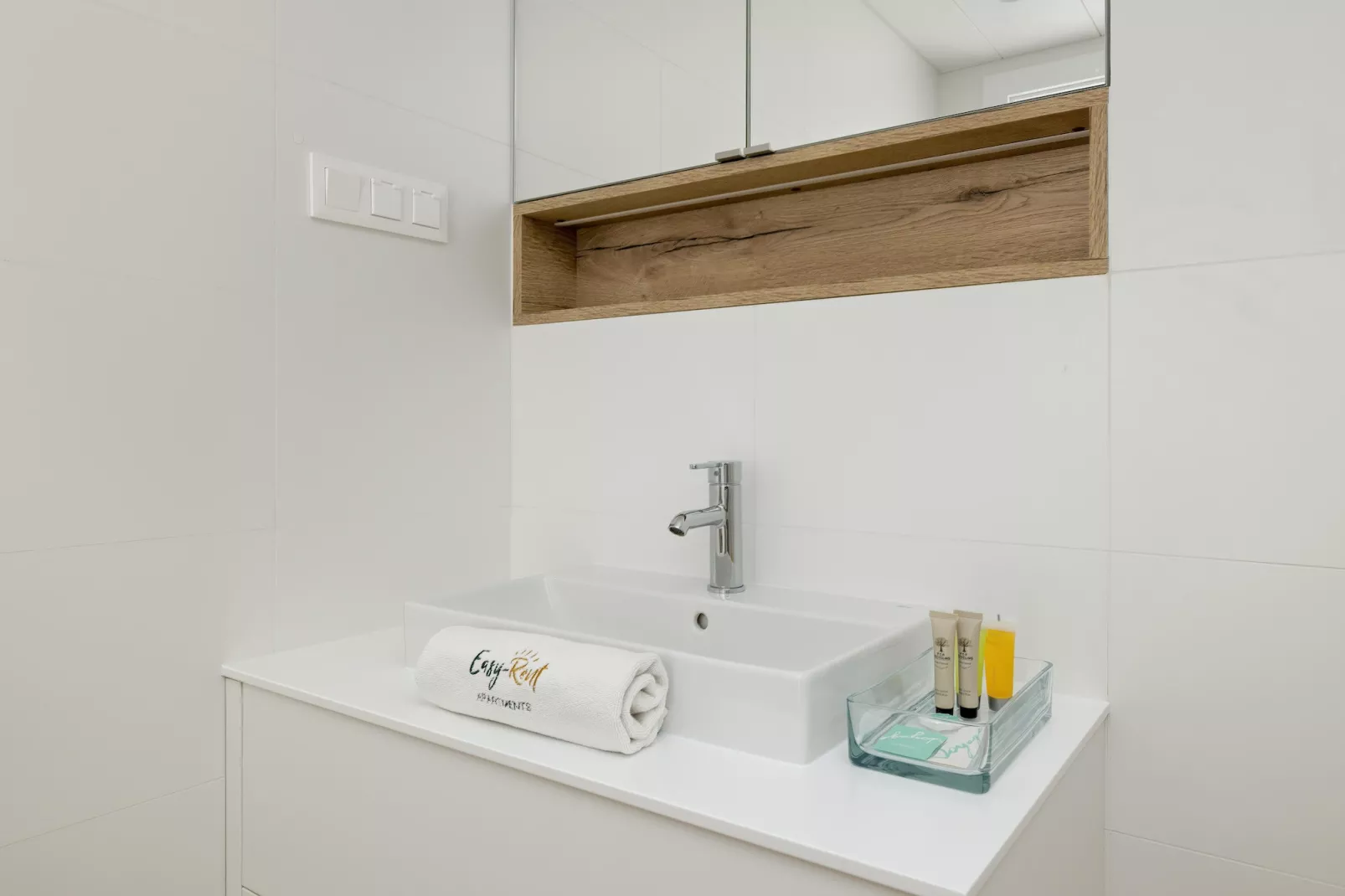 Apartament PINEA Grunwaldzka 82A-713 - Badkamer