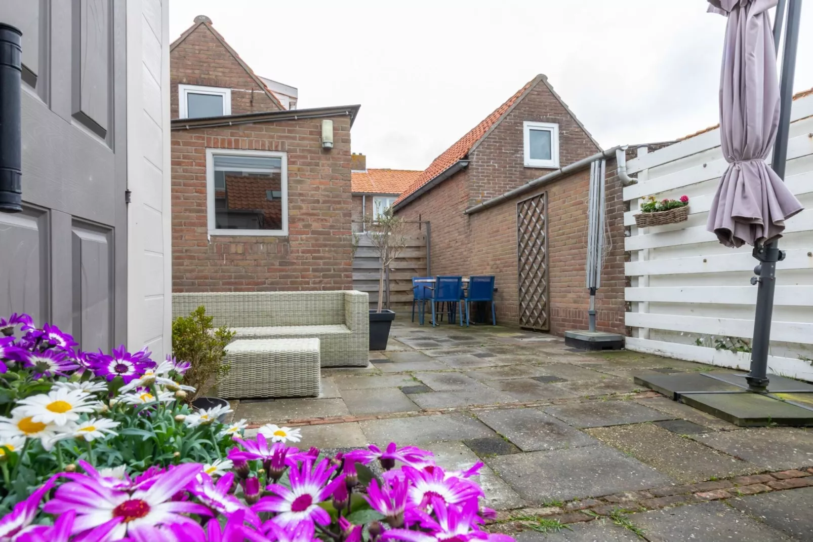 Oranjeplein 15a-Buitenkant zomer