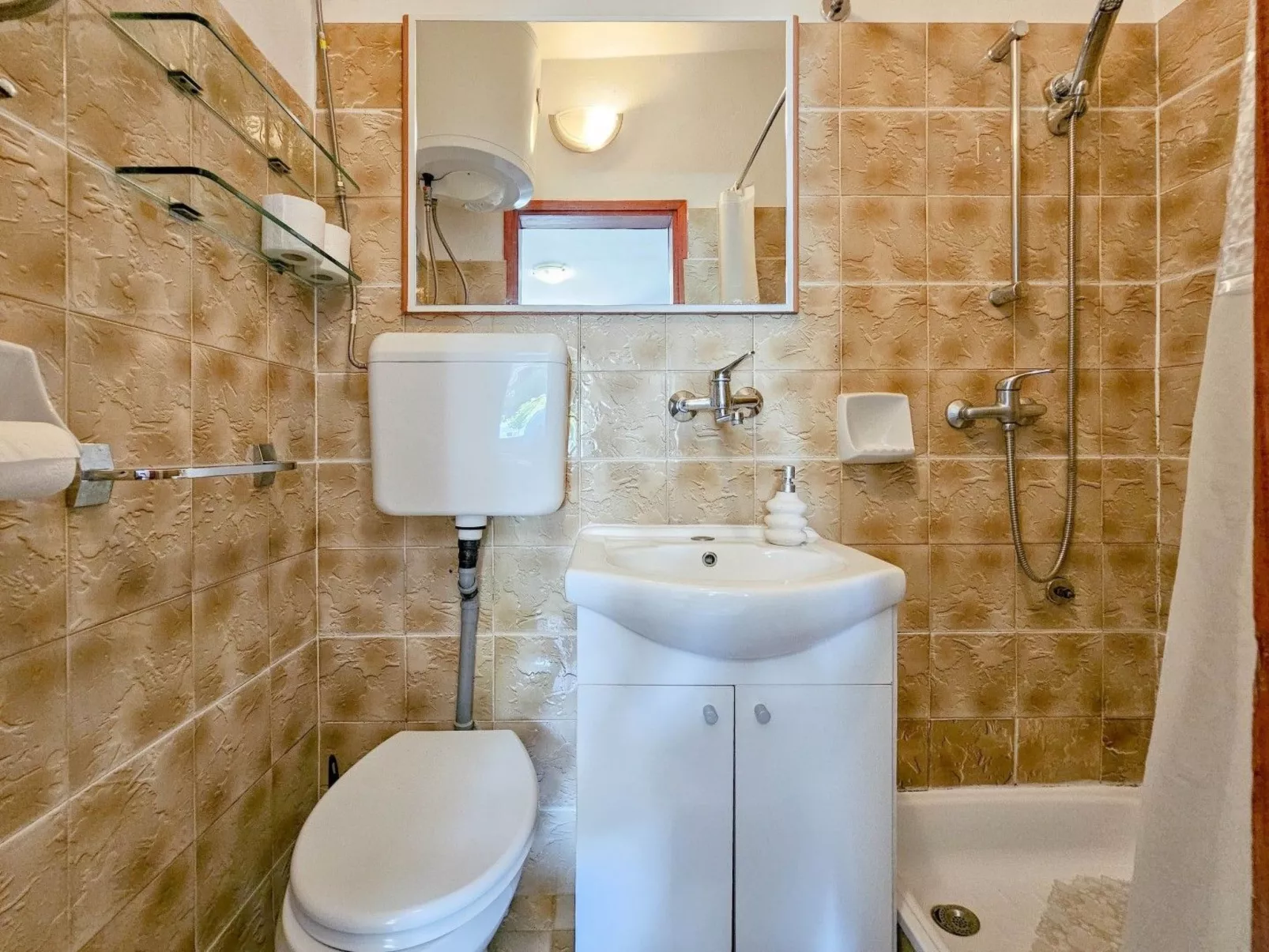 Wohnung "Pintar 1" mit Blick auf das Wasser - Binnen