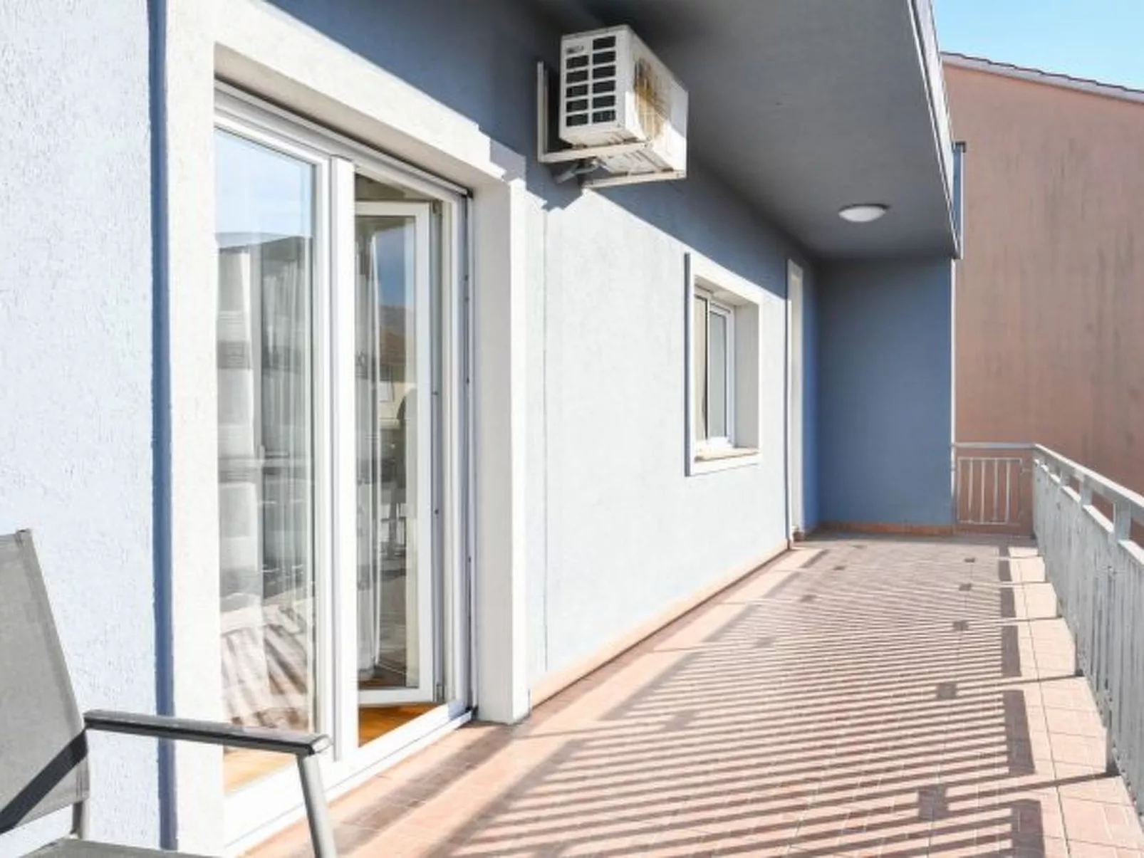 Holiday Home Urbana with pool - Image-tags.info