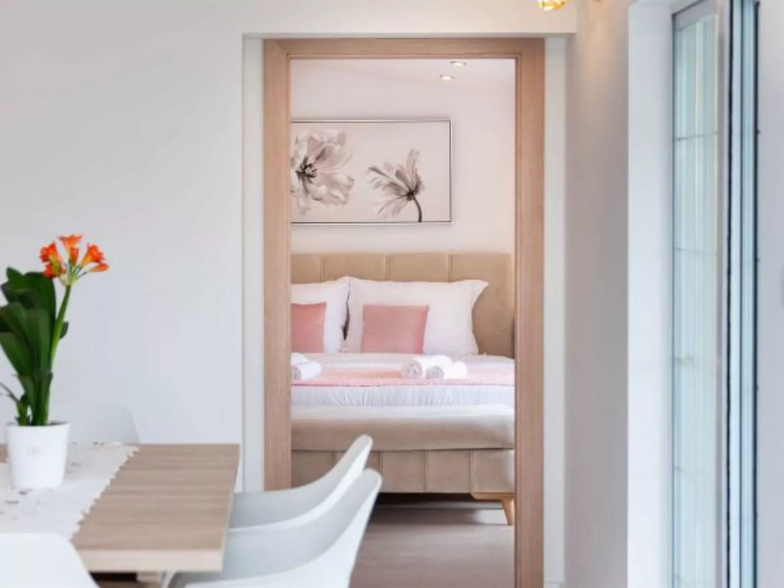 Luxury Villa Maria with large pool - Image-tags.info