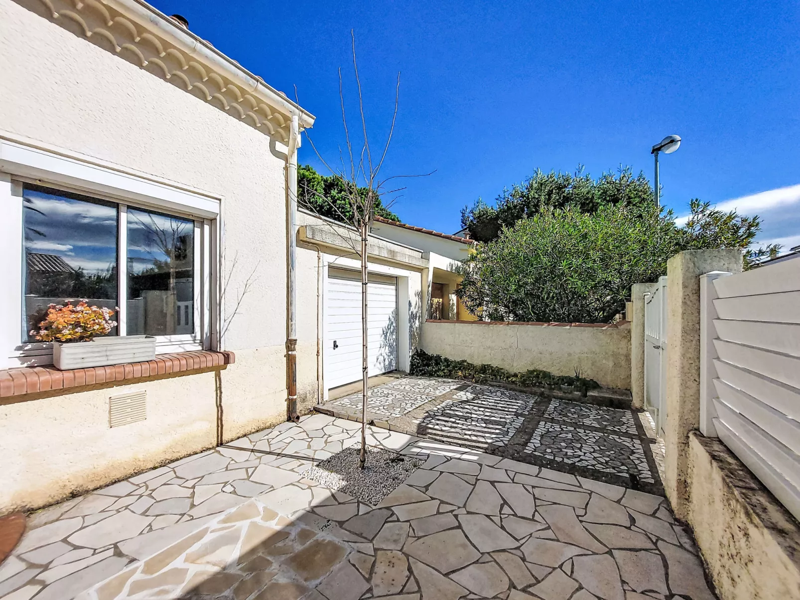 Maison Millet - Buiten