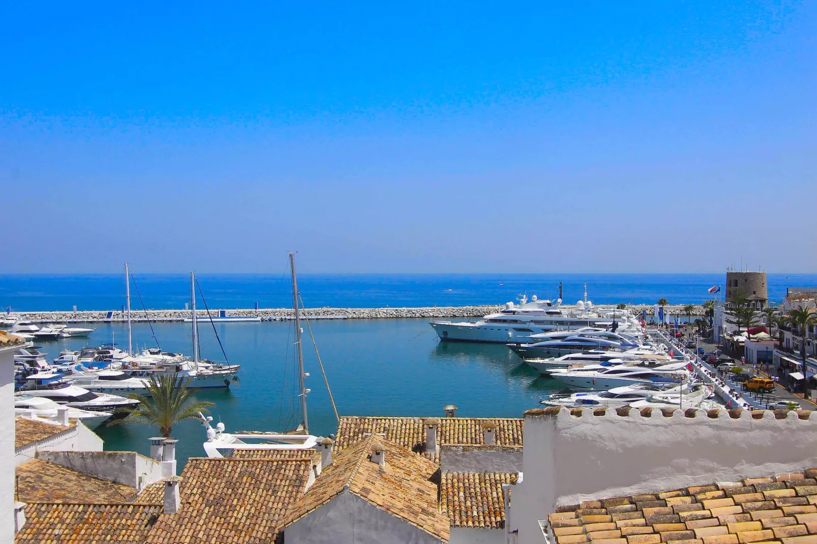 1079 - FRONTLINE PUERTO BANUS APARTMENT - Gebieden zomer 5km