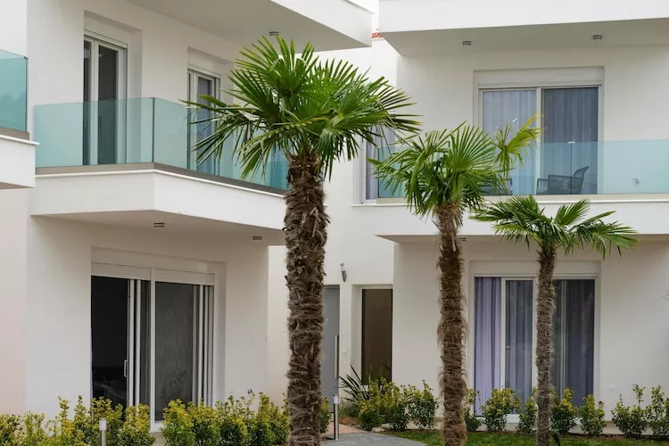 Acrotel Porto Brava Luxury Villas Ormos Panagias 4 bedroom villa 2 - 8 pax - Buitenkant zomer