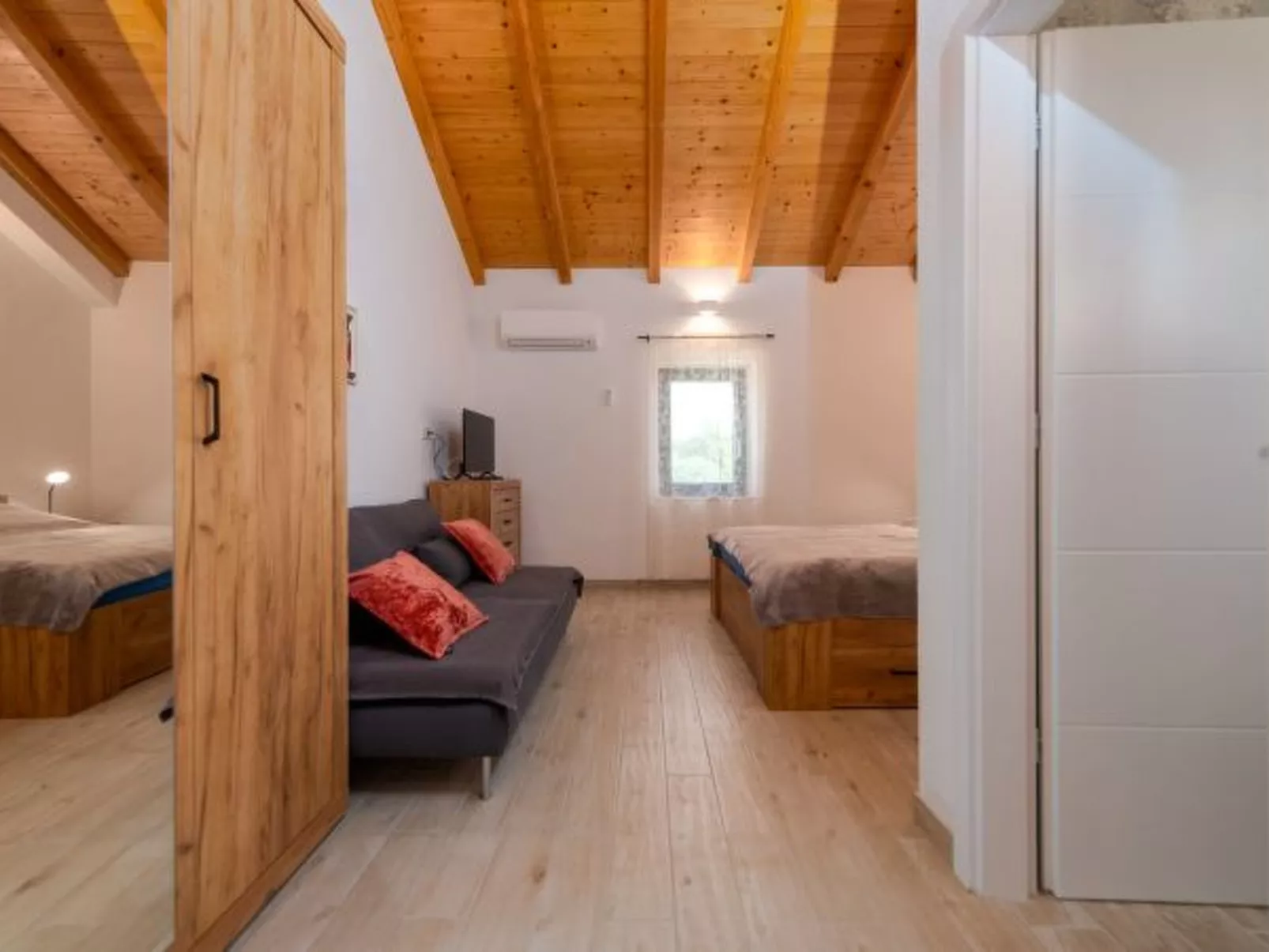 Apartment Varos 2+1 with shared pool - Image-tags.info