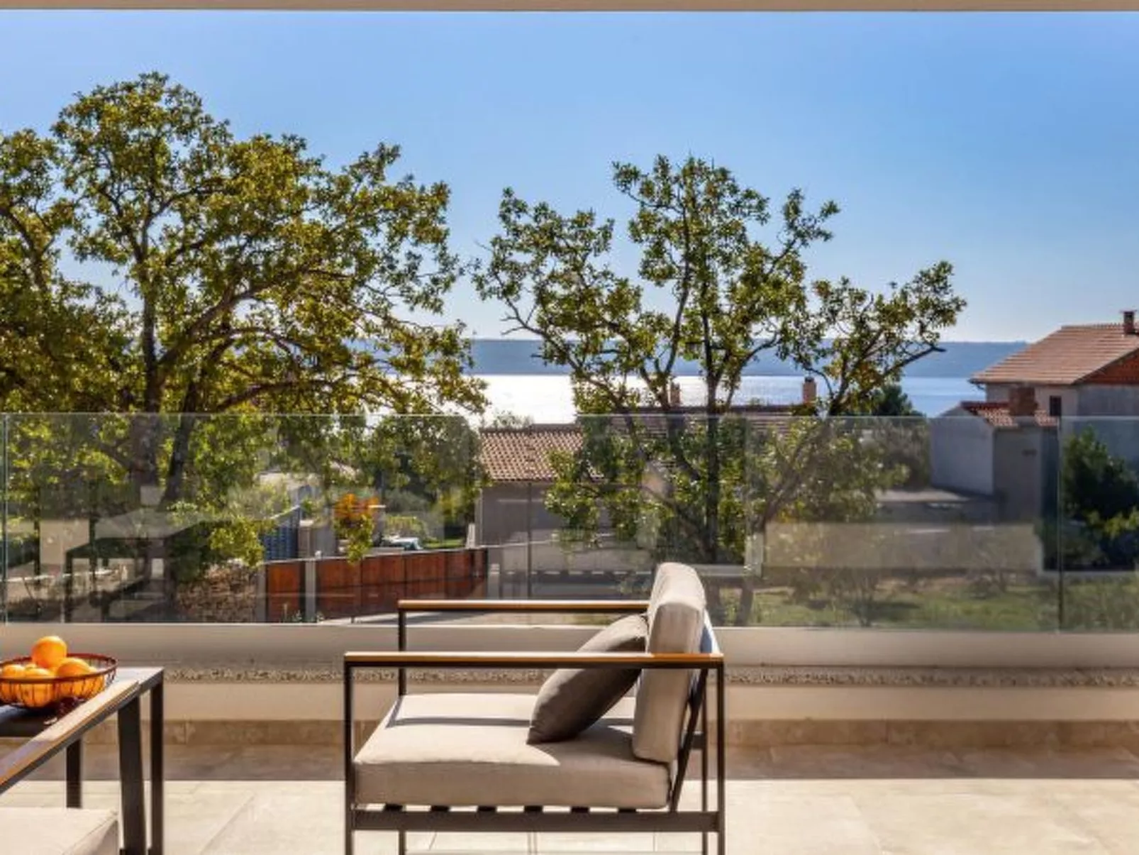 Seaview Villa Deep Green with pool - Image-tags.info