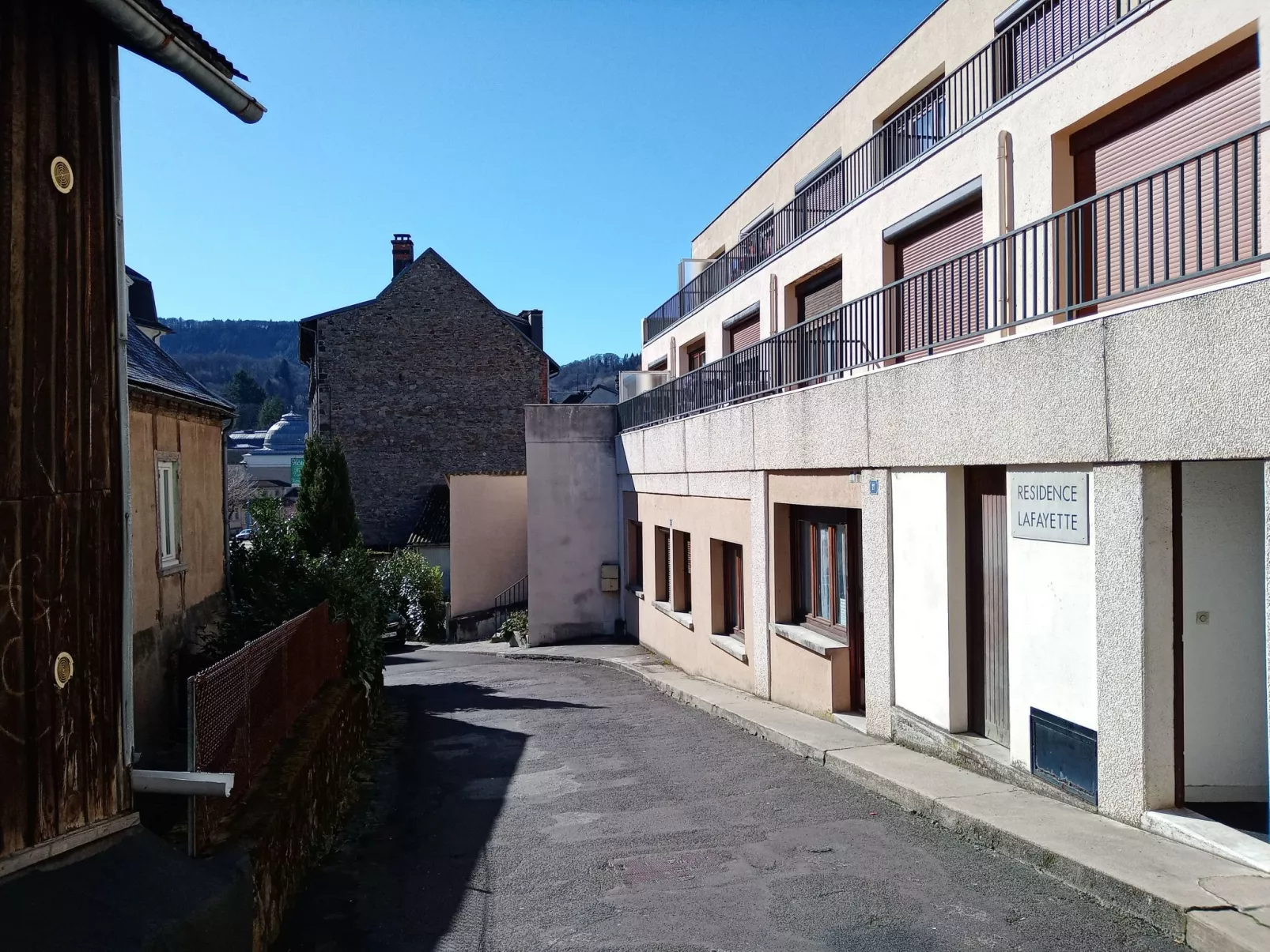 Vermietet schöne Wohnung 1 bis 6 Personen - Buiten